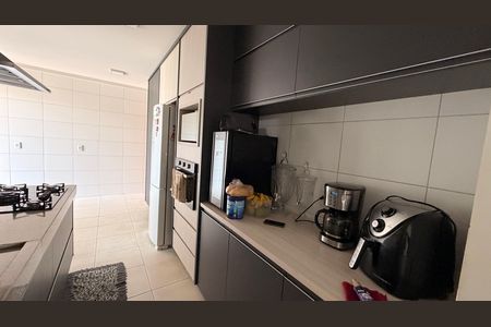 Apartamento para alugar com 128m², 3 quartos e 2 vagasCozinha