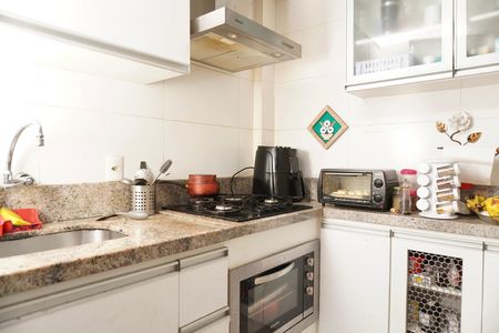 Apartamento para alugar com 120m², 1 quarto e sem vagaCozinha 