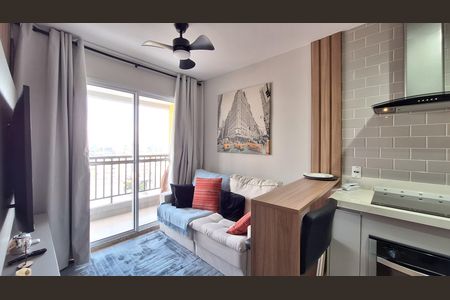 Sala/Cozinha de apartamento para alugar com 1 quarto, 30m² em Água Branca, São Paulo