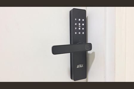 Apartamento para alugar com 30m², 1 quarto e sem vaga Apartamento para alugar com 30m², 1 quarto e sem vagaFechadura eletrônica