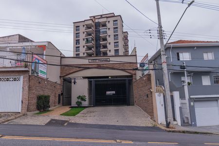 Apartamento para alugar com 62m², 2 quartos e 1 vaga Apartamento para alugar com 62m², 2 quartos e 1 vagaFachada