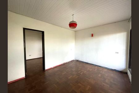 Casa à venda com 109m², 2 quartos e 1 vaga