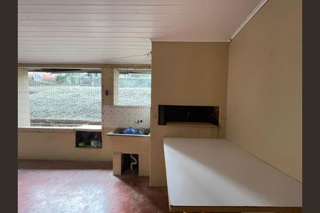 Casa à venda com 109m², 2 quartos e 1 vaga