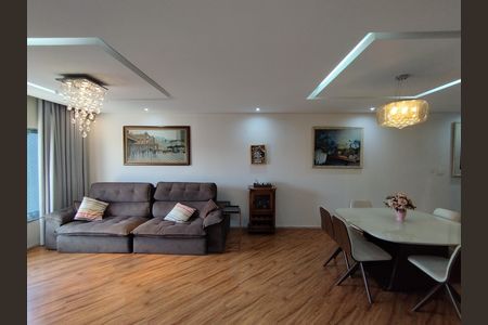 Sala  de casa à venda com 3 quartos, 235m² em Bosque da Saúde, São Paulo