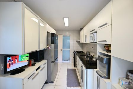 Apartamento para alugar com 163m², 3 quartos e 3 vagasCozinha