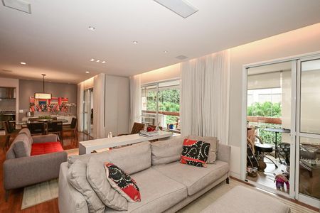 Apartamento para alugar com 163m², 3 quartos e 3 vagasSala
