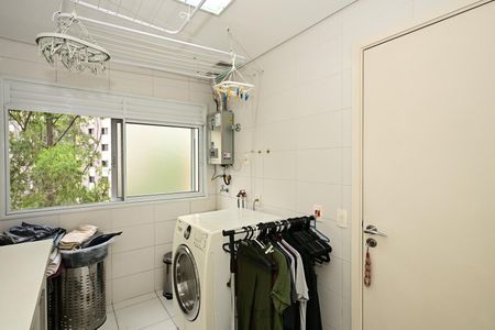 Apartamento para alugar com 163m², 3 quartos e 3 vagasÁrea de Serviço 