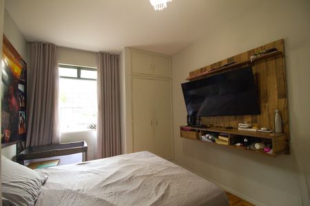 Apartamento para alugar com 114m², 3 quartos e 1 vaga Apartamento para alugar com 114m², 3 quartos e 1 vagaSuite