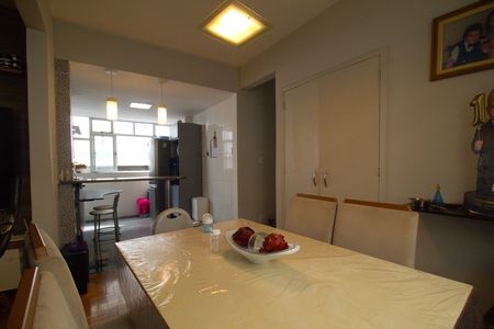 Apartamento para alugar com 114m², 3 quartos e 1 vaga Apartamento para alugar com 114m², 3 quartos e 1 vagaSala de Jantar