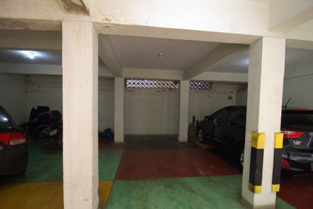 Apartamento para alugar com 114m², 3 quartos e 1 vaga Apartamento para alugar com 114m², 3 quartos e 1 vagaÁrea Comum - Garagem rotativa