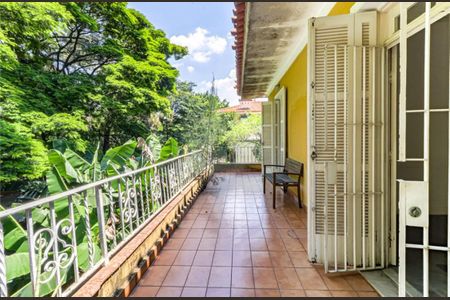 Casa à venda com 350m², 4 quartos e 4 vagasIMG_2385 - andrea teixeira chicharo.jpeg