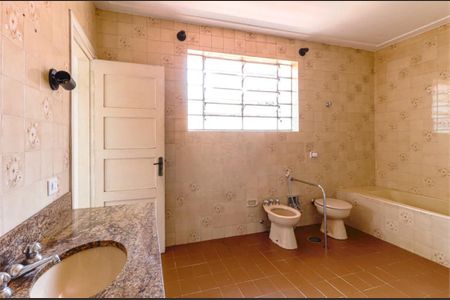 Casa à venda com 350m², 4 quartos e 4 vagasIMG_2392 - andrea teixeira chicharo.jpeg