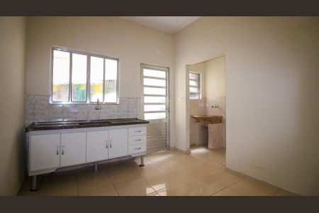 Casa para alugar com 1 quarto, 30m² em Sítio Pinheirinho, São Paulo