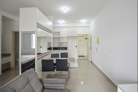 Apartamento para alugar com 42m², 1 quarto e 1 vaga Apartamento para alugar com 42m², 1 quarto e 1 vagaSala