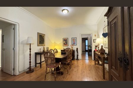 Apartamento à venda com 147m², 3 quartos e 1 vaga