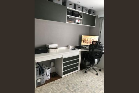 Apartamento à venda com 107m², 2 quartos e 2 vagas