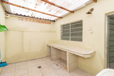 Casa para alugar com 89m², 2 quartos e 2 vagas Casa para alugar com 89m², 2 quartos e 2 vagasLavanderia