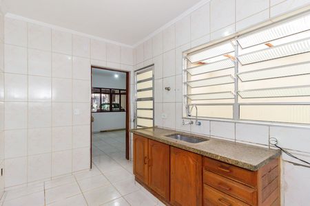 Casa para alugar com 89m², 2 quartos e 2 vagas Casa para alugar com 89m², 2 quartos e 2 vagasCozinha