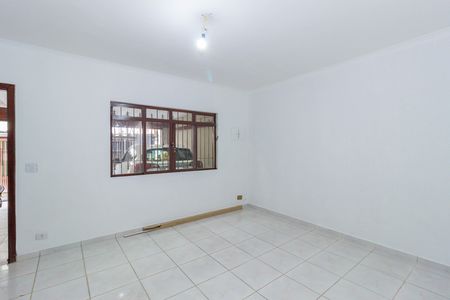 Casa para alugar com 89m², 2 quartos e 2 vagas Casa para alugar com 89m², 2 quartos e 2 vagasSala