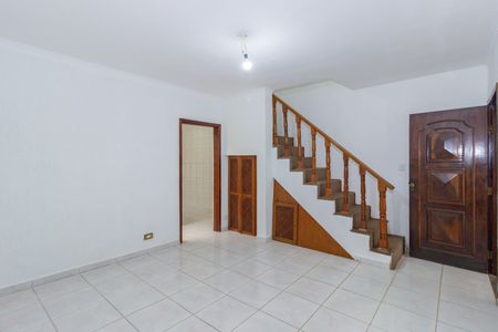 Sala de casa para alugar com 2 quartos, 89m² em Vila Miriam, São Paulo