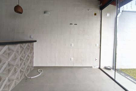 Sala - Quarto de casa à venda com 1 quarto, 200m² em Parque Aeroporto, Campinas