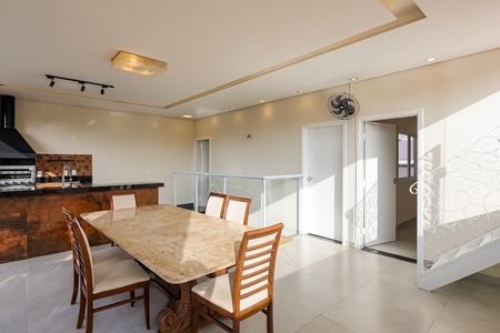 Casa de condomínio para alugar com 208m², 4 quartos e sem vagaArea gourmet
