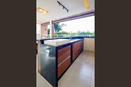 Casa de condomínio para alugar com 208m², 4 quartos e sem vagaArea gourmet