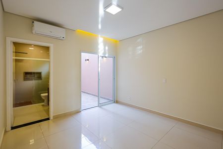 Casa de condomínio para alugar com 208m², 4 quartos e sem vagaSuite 2