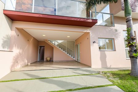 Casa de condomínio para alugar com 208m², 4 quartos e sem vagaFachada 