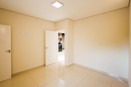 Casa de condomínio para alugar com 208m², 4 quartos e sem vagaSuite 1