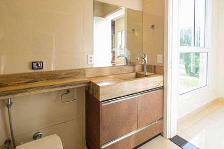 Casa de condomínio para alugar com 208m², 4 quartos e sem vagaBanheiro da Suíte 1