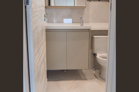 Casa para alugar com 30m², 1 quarto e sem vaga Casa para alugar com 30m², 1 quarto e sem vagaBanheiro