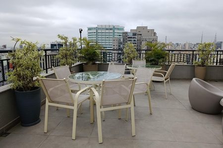 Apartamento à venda com 34m², 1 quarto e 1 vagaPiscina