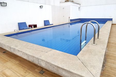Apartamento à venda com 34m², 1 quarto e 1 vagaPiscina
