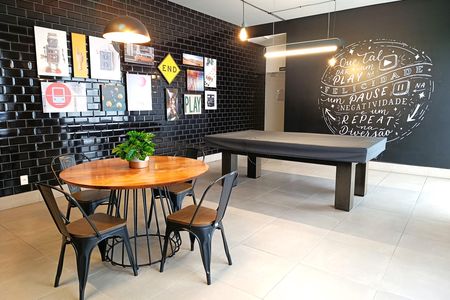 Apartamento à venda com 34m², 1 quarto e 1 vagaSalão de Jogos