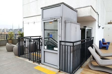 Apartamento à venda com 34m², 1 quarto e 1 vagaElevador de Acesso a Piscina