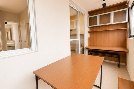 Apartamento à venda com 34m², 1 quarto e 1 vagaVaranda e Vista