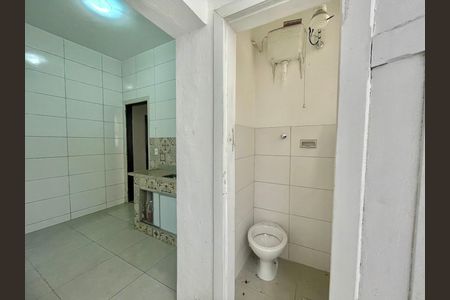 Apartamento para alugar com 130m², 3 quartos e sem vaga