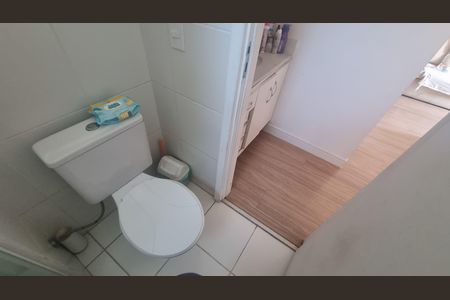Apartamento à venda com 50m², 2 quartos e 1 vaga Apartamento à venda com 50m², 2 quartos e 1 vagaBanheiro