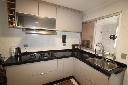 Apartamento para alugar com 64m², 2 quartos e 1 vagaCozinha