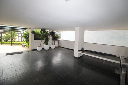 Apartamento para alugar com 64m², 2 quartos e 1 vagaÁrea Comum