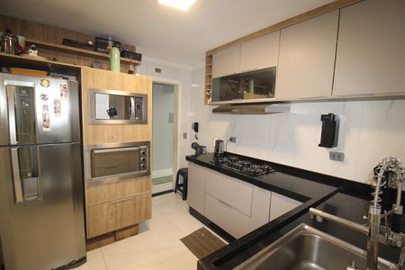 Apartamento para alugar com 64m², 2 quartos e 1 vagaCozinha