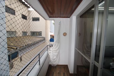Apartamento para alugar com 64m², 2 quartos e 1 vagaSala - Varanda