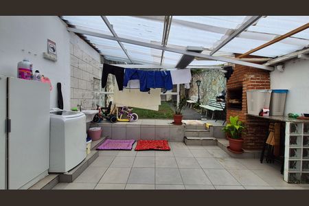 Casa à venda com 325m², 2 quartos e 4 vagas Casa à venda com 325m², 2 quartos e 4 vagasArea de serviço