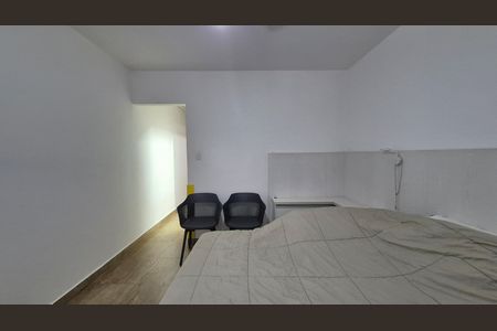 Casa à venda com 325m², 2 quartos e 4 vagas Casa à venda com 325m², 2 quartos e 4 vagasSuíte 2