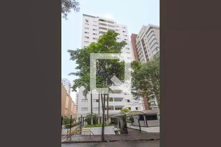 Apartamento à venda com 70m², 2 quartos e 1 vagaFachada
