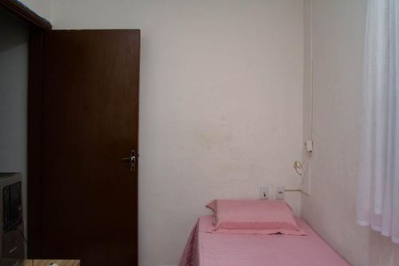 Casa à venda com 239m², 3 quartos e 1 vaga