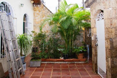 Casa à venda com 239m², 3 quartos e 1 vaga