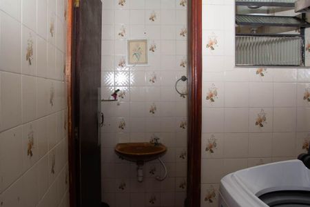 Casa à venda com 239m², 3 quartos e 1 vaga