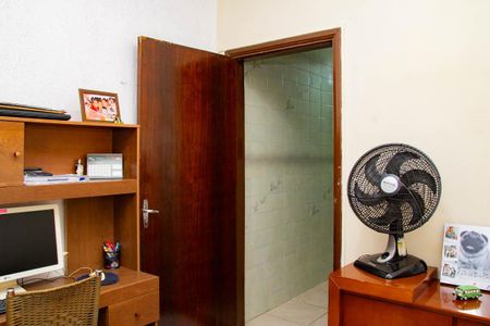 Casa à venda com 239m², 3 quartos e 1 vaga